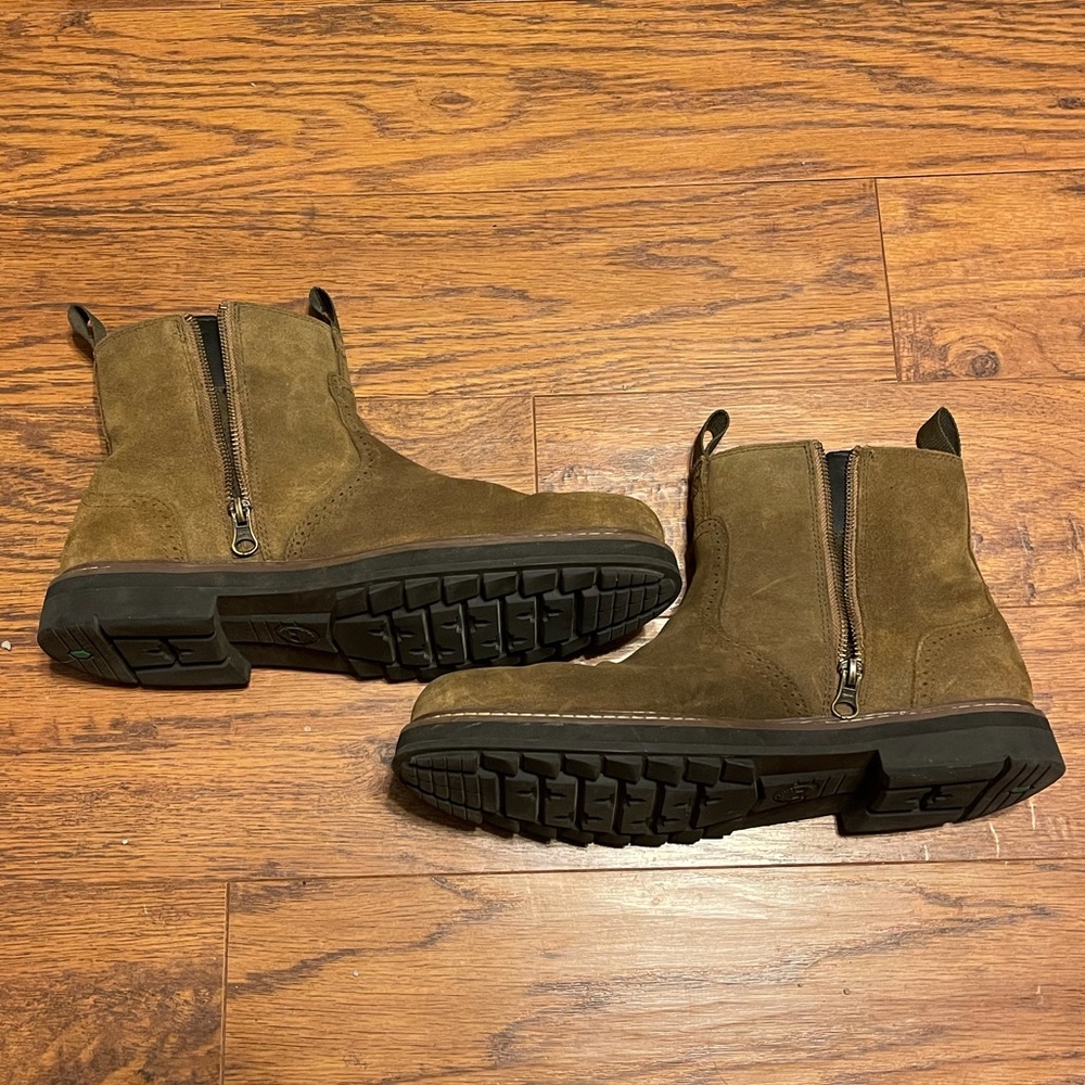 Timberland Hiking Boots - Picture 9 of 12